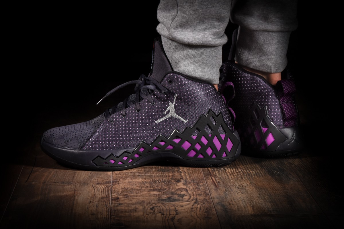 nike air jordan jumpman diamond