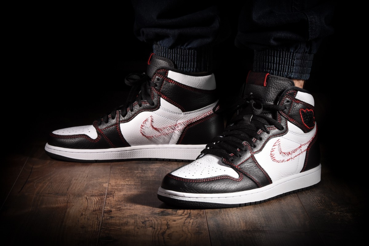 NIKE AIR JORDAN 1 RETRO HIGH OG DEFIANT pro €225,00 | kicksmaniac.com