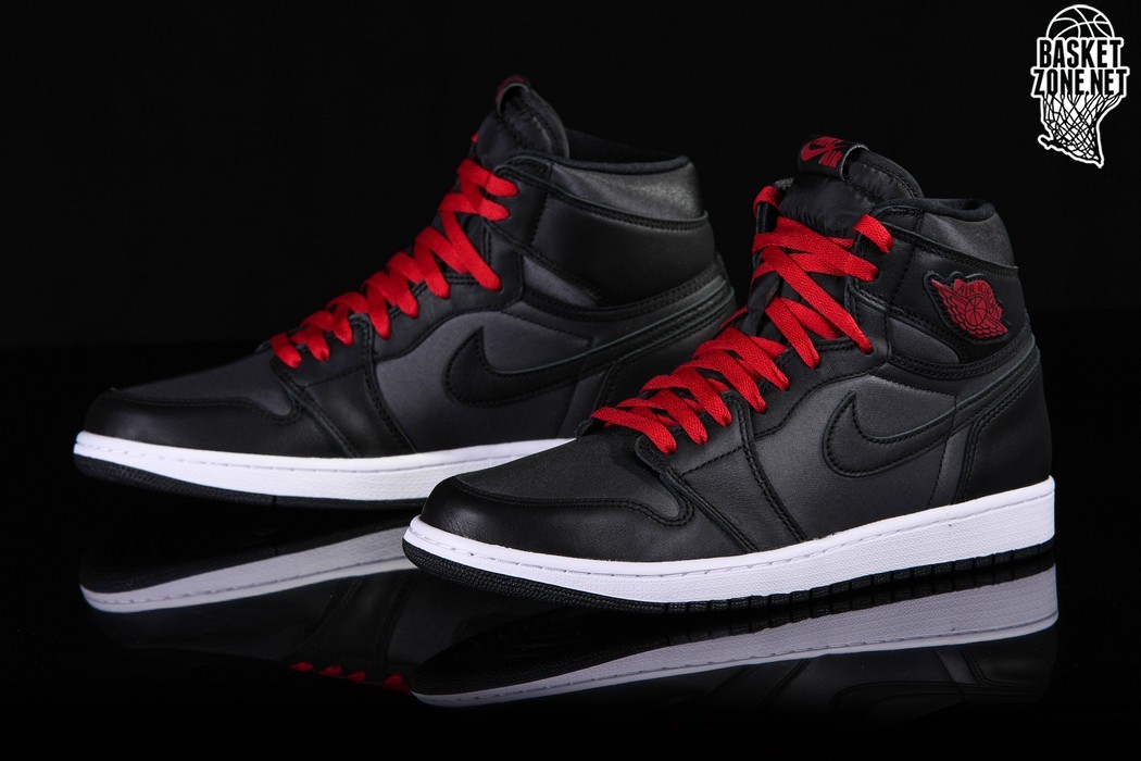 Black satin outlet jordan 1