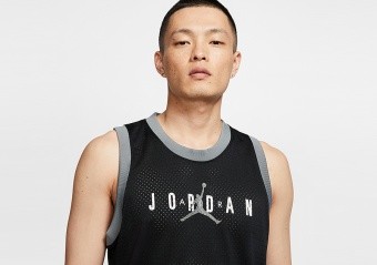 NIKE AIR JORDAN JUMPMAN SPORT DNA TANK BLACK