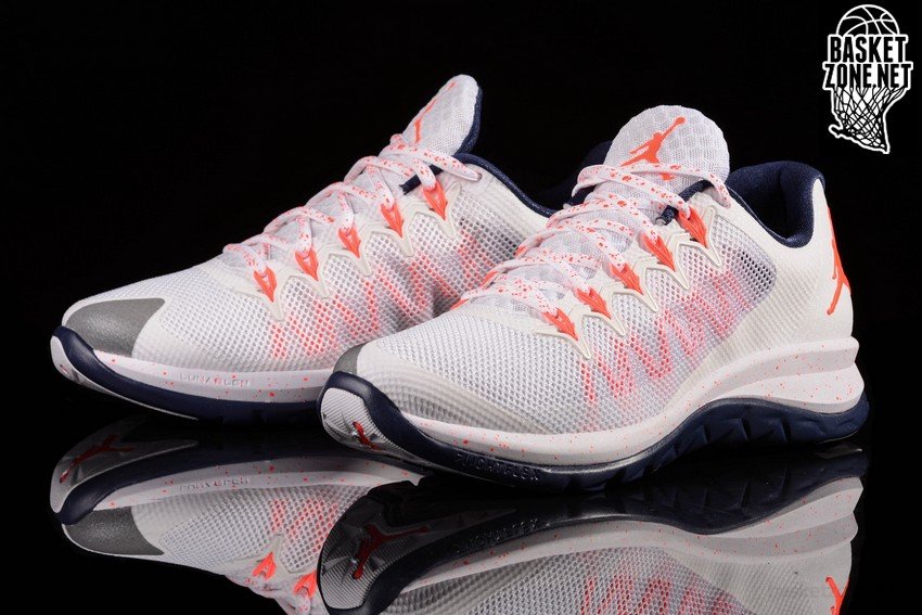 jordan flight bianche